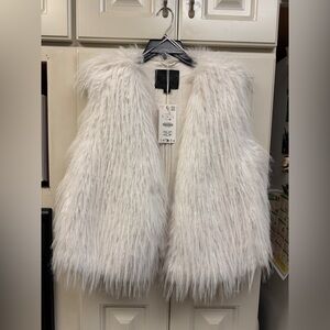 ZARA White Faux Fur Vest - Brand New with Tags